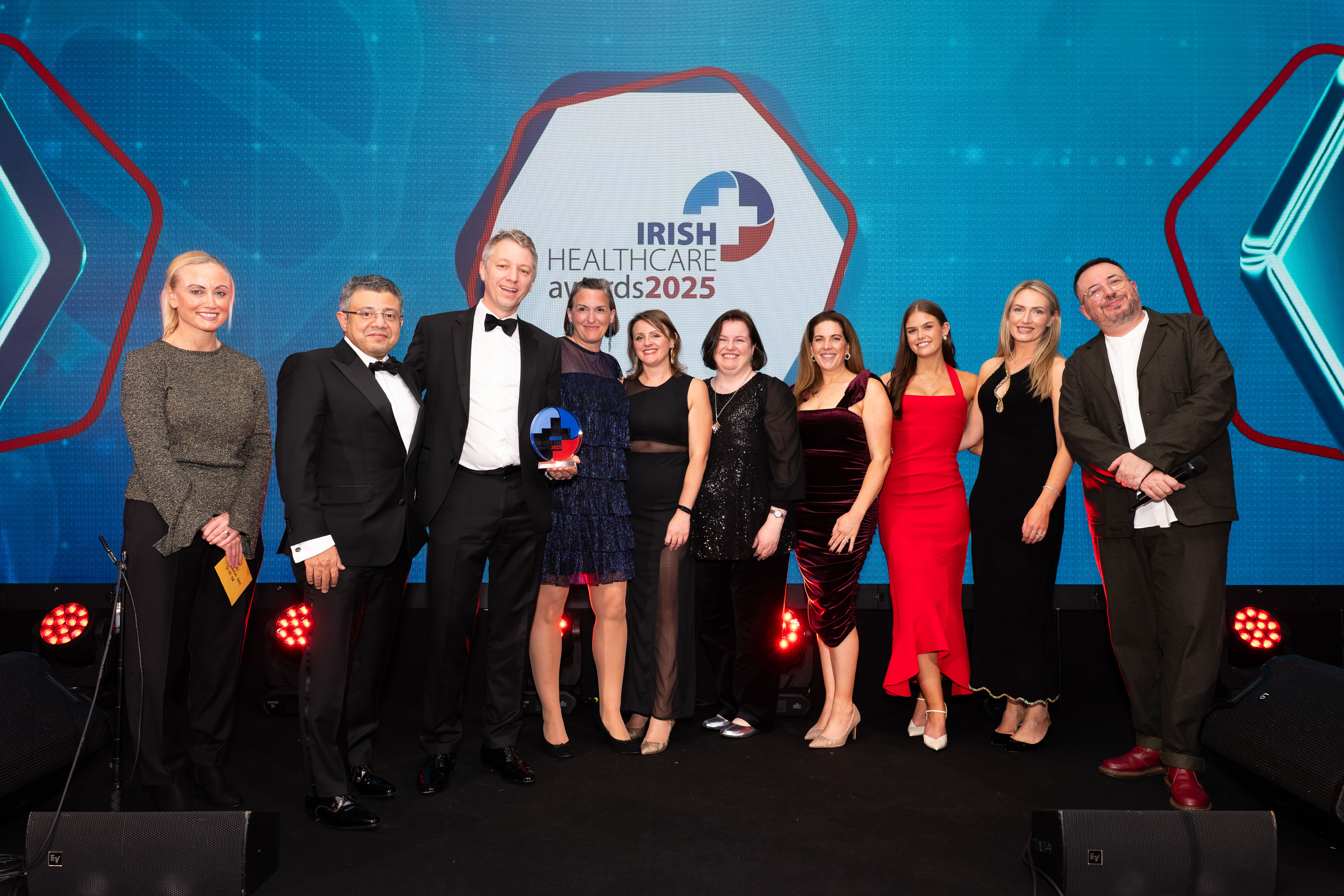 IHA-231_ReducedSize The Mater Private Network and CVRI Dublin Team accepting the Irish Healthcare Award for